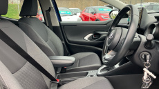 Toyota Yaris 1.5 Hybrid Design 5dr CVT Hybrid Hatchback